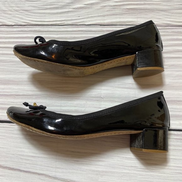 Tory Burch Black Chelsea Patent Leather Pumps Heel - Picture 10 of 16